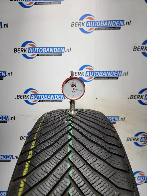 2x Michelin Alpin 7 XL 205/55 R19 97H 205/55/19 2055519 (prijs = 2 banden)