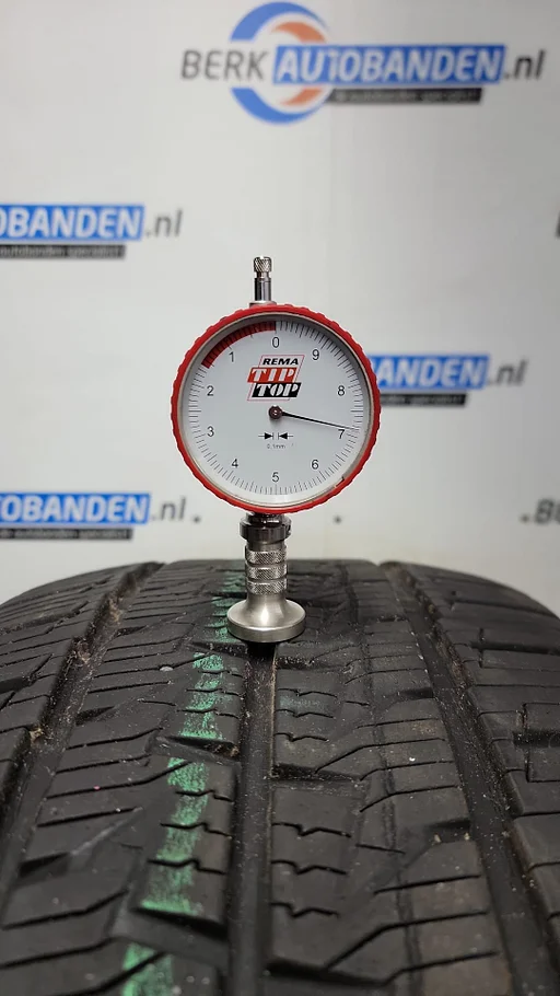 2x Continental VanContact Camper 255/55 R18CP 120R 255/55/18CP 2555518CP (Prijs = 2 banden)