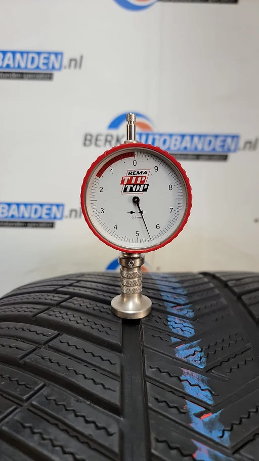 2x Michelin Pilot Alpin PA4 XL 285/35 R20 104W 285/35/20 2853520 (prijs = 2 banden)