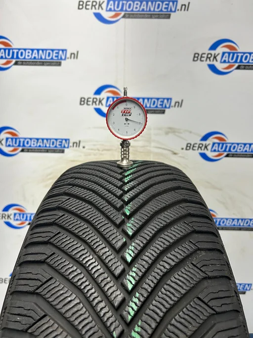 2x Michelin Alpin 7 XL 225/55 R18 102V 225/55/18 2255518 (prijs = 2 banden)