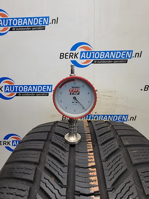 2x Continental Wintercontact TS870P 235/35 R19 91W 235/35/19 2353519 (Prijs = 2 banden)