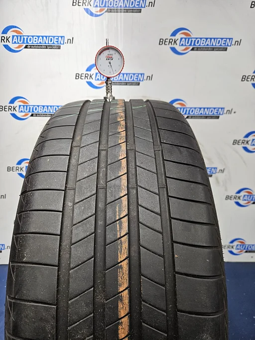 2x Bridgestone Turanza Eco (AO) 255/40 R21 102T 255/40/21 2554021 (prijs = 2 banden)