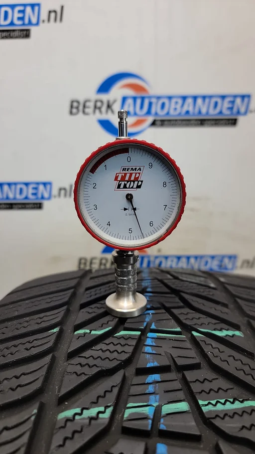 2x Hankook Winter I*cept EVO3 235/35 R19 91W 235/35/19 2353519 (Prijs = 2 banden)