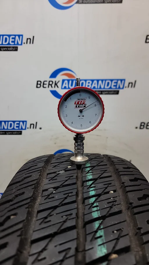 2x Semperit Van-AllSeason 195/70 R15C 104/102R 195/70/15C 1957015C (Prijs = 2 banden)