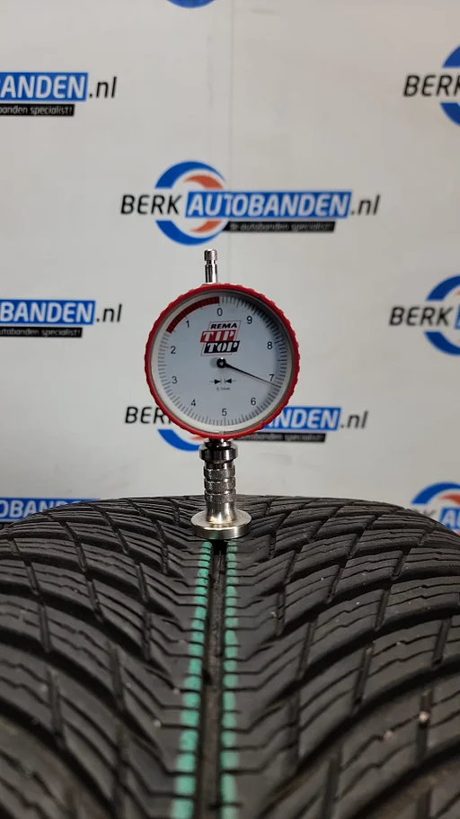 2x Michelin Pilot Alpin 5 (NA0) XL 245/35 R20 95V 245/35/20 2453520 (prijs = 2 banden)