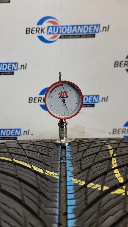 2x Michelin Pilot Alpin 5 (NA0) XL 295/30 R21 102V 295/30/21 2953021 (prijs = 2 banden)