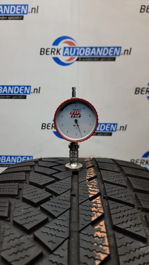 2x Continental Wintercontact TS850P XL 265/45 R21 108V 265/45/21 2654521 (prijs = 2 banden)