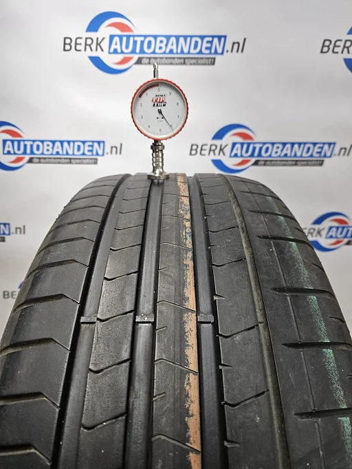 2x Pirelli P-Zero XL (J LR) 245/45 R21 104Y 245/45/21 2454521 (prijs = 2 banden)