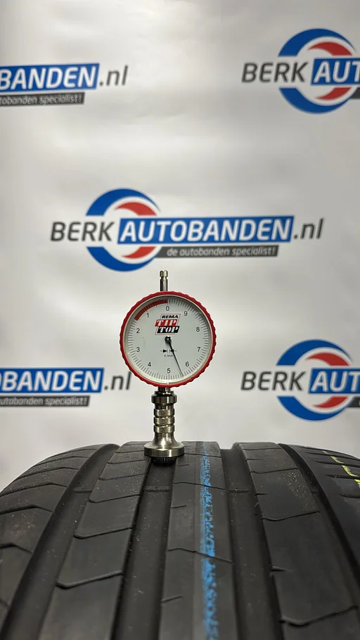 2x Pirelli P-Zero (VOL) PNCS 255/40 R21 102V 255/40/21 2554021 (prijs = 2 banden)