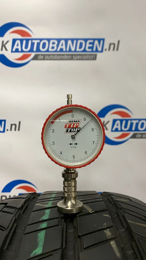 4x Continental Vancontact 100 215/65 R16C 109/107T 215/65/16C 2156516C (prijs = 4 banden)