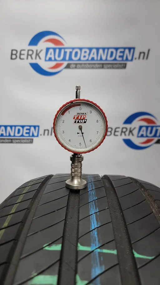 2x Michelin Primacy 4 S1 235/45 R20 100V XL 235/45/20 2354520 (Prijs = 2 banden)