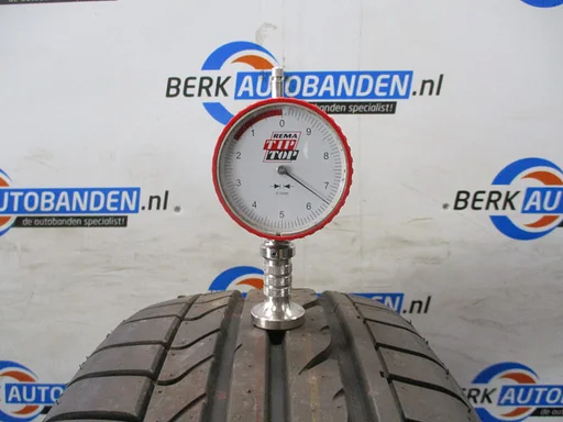 2x Bridgestone Potenza RE050A (NIEUW) 175/55 R15 77V 175/55/15 1755515 (prijs = 2 banden)