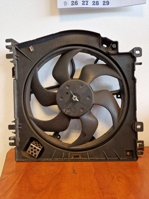 Koelvin Renault Clio III 1831441000