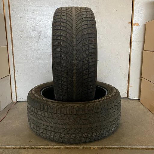 255-40-20 105V Michelin Latitude Alpin MO - Set 30.26