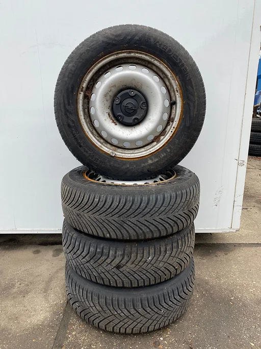 Opel Combo Partner Berlingo velgen 195-65-15 5x108  - Set 20.19