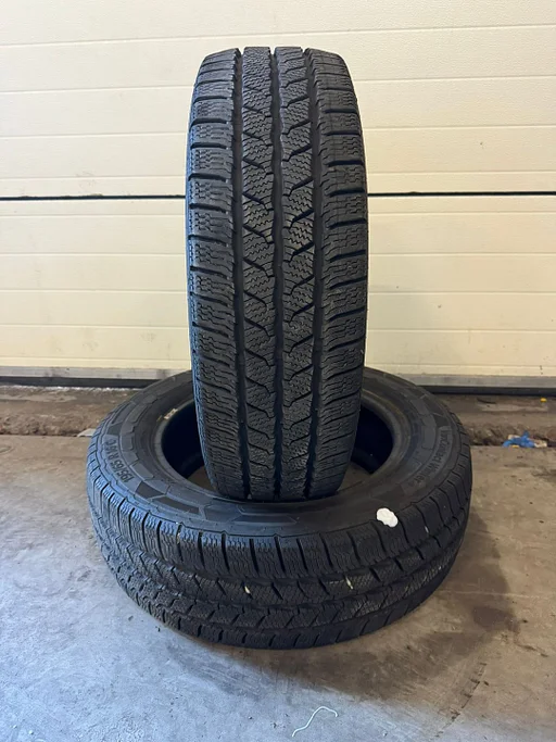 195-65-16 104/102R Continental VanWinterContact - Set 30.31