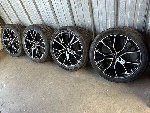 5-6mm! VW Transporter T5 GP T6 T6.1 T7 Multivan Bulli GMP Gunner 20 inch zwarte velgen 5x120 zomerbanden 285/35R20 Continental