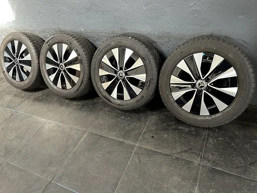 Nieuwe originele Mercedes Vito V-klasse W447 EQV 17 inch zwarte velgen 5x112 zomerbanden 225/55R17C Dunlop