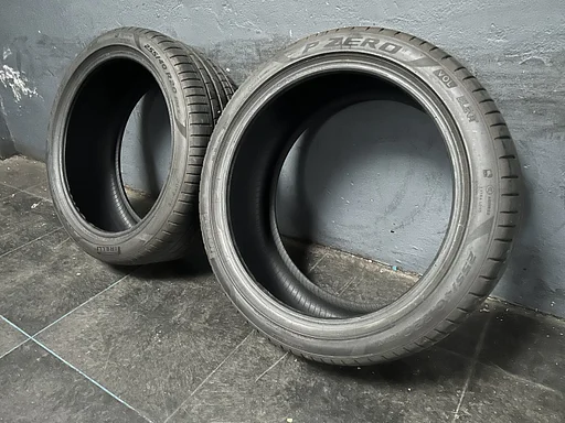 7,5mm! Zomerbanden 255/40R20 Pirelli Pzero