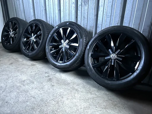 5-6mm! VW Transporter T5 GP T6 T6.1 T7 Multivan Bulli Springfield 18 inch zwarte velgen 5x120 zomerbanden 255/45R18 Michelin