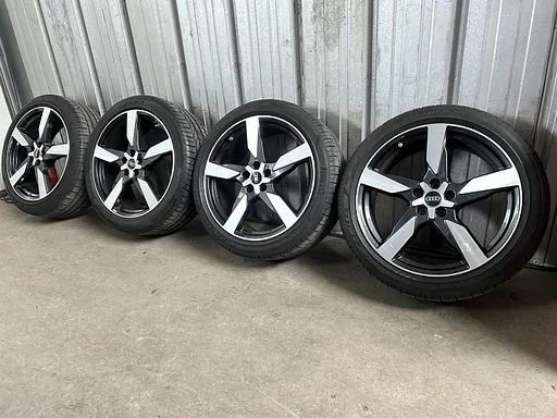 6-7mm! Originele Audi Q3 83A Audi Sport Polygon 20 inch zwarte velgen 5x112 TPMS zomerbanden 255/40R20 Pirelli