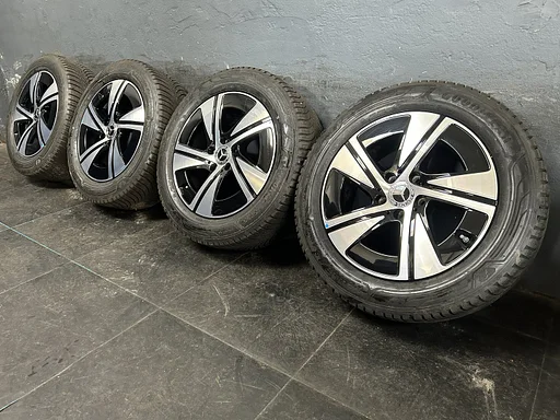 Nieuwe originele Mercedes Vito V-klasse EQV Facelift 2024 W447 17 inch zwarte velgen 5x112 TPMS AllSeasonBanden 225/55R17C Goodyear