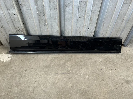 Originele Audi Q8 Deurlijst rechtsvoor 4M8853060A Y9T