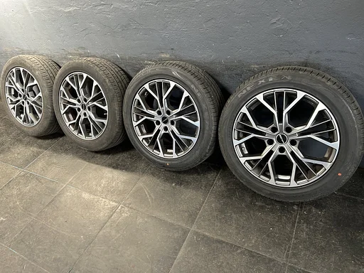 6.5mm! Renault Trafic Opel Vivaro 18 inch antraciet GMP Matisse velgen 5x114,3 zomerbanden 235/50R18 Nexen