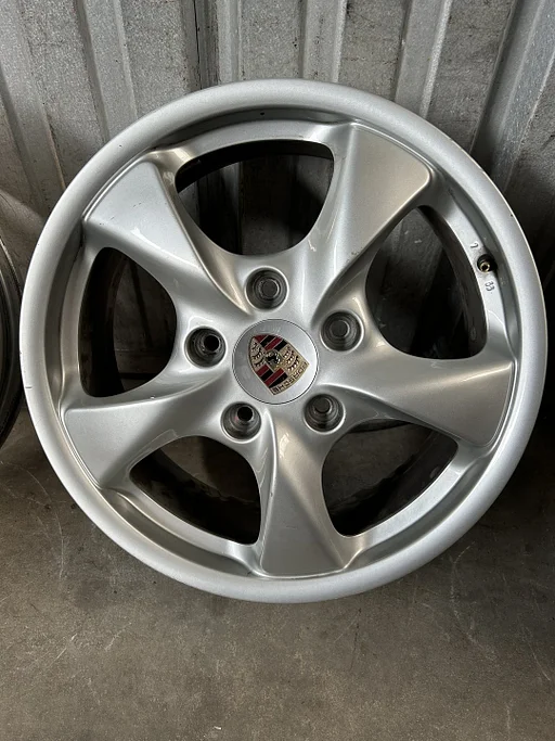 1 stuks originele Porsche 986 Boxster 17 inch velg 5x130
