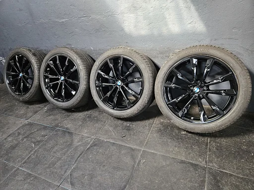 6mm! Originele BMW X3 X4 G01 G02 Style 699M 20 inch breedset zwarte velgen 5x112 TPMS Runflat zomerbanden 245/45R20 Bridgestone