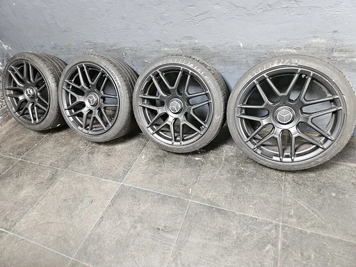 6mm! Mercedes AMG C-klasse W205 W206 E-klasse W213 W212 19 inch zwarte velgen breedset 5x112 TPMS zomerbanden 225/40R19 Goodyear
