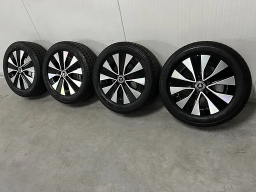 Nieuwe originele Mercedes Vito V-klasse W447 EQV TPMS 17 inch zwarte velgen 5x112 zomerbanden 225/55R17C Dunlop