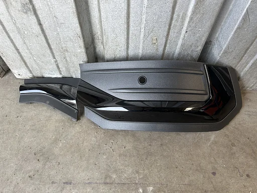 Originele Audi Q5 80F Achter bumper rechts hoek zwart 80F807320 80F807442