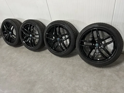 6mm! Audi A6 Q3 20 inch zwarte Borbet Z Black velgen 5x112 winterbanden 255/40R20 Pirelli