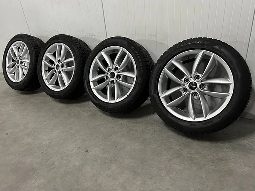 Originele Mini Countryman Paceman R60 R61 17 inch velgen TPMS 5x120 Runflat winterbanden 205/55R17 Pirelli
