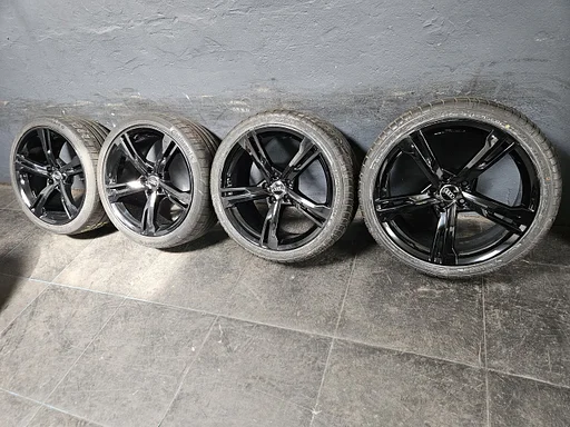 8mm! Originele Audi A5 S5 B9 8W Ramus 19 inch zwarte velgen 5x112 zomerbanden 245/35R19 Continental