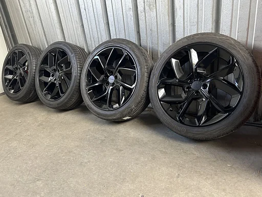 6-7mm! Originele Lynk & Co 20 inch zwarte velgen 5x108 zomerbanden 235/45R20 Continental