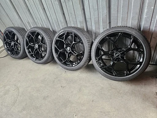 8mm! Nieuwe Audi A3 VW Golf 18 inch GMP zwarte velgen 5x112 zomerbanden 225/40R18 Bridgestone