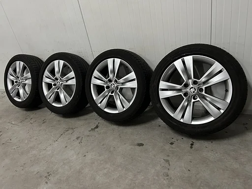 5-6mm! Originele Skoda Karoq 57A Mytikas 18 inch velgen 5x112 zomerbanden 215/50R18 Bridgestone