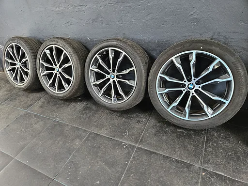 6.5mm! Originele BMW X3 X4 G01 G02 Style 699M 20 inch breedset antraciete velgen 5x112 TPMS Runflat zomerbanden 245/45R20 Bridgestone