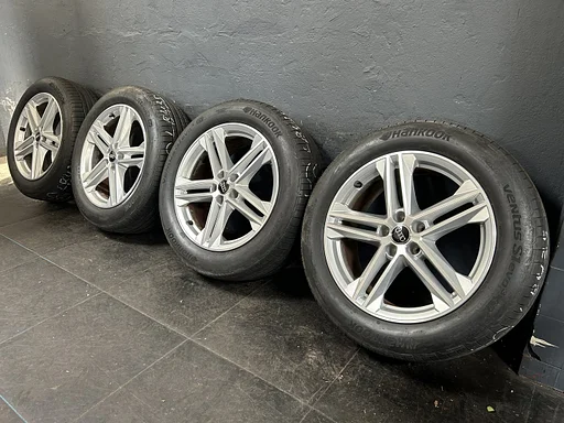 8mm! Originele Audi Q5 80A 19 inch velgen 5x112 zomerbanden 235/55R19 Hankook