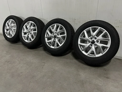 Nieuwe originele VW Transporter Bulli T7 Multivan Le mans 17 inch velgen TPMS 6x120 zomerbanden cargo 215/60R17C Goodyear