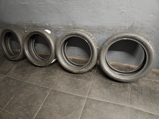 6-7mm! Zomerbanden 225/45R18 Bridgestone Turanza T005 MO