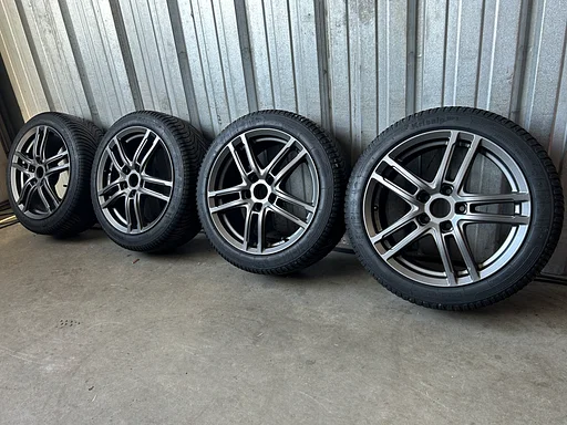 6mm! Audi A3 VAG VW Golf Caddy Leon 17 inch antraciete velgen 5x112 winterbanden 225/45R17 Kleber