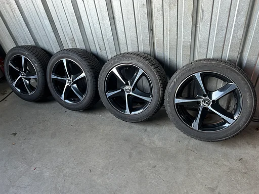 6-7mm! Mini Cooper 16 inch zwarte velgen 4x100 runflat winterbanden 195/55R16 Bridgestone