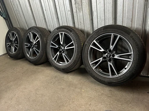 5-6mm! Originele Audi Q5 SQ5 80A 19 inch antraciete velgen 5x112 zomerbanden 235/55R19 Continental