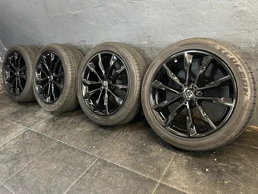 7mm! Originele BMW X3 X4 G01 G02 Style 699M 20 inch breedset zwarte velgen 5x112 TPMS zomerbanden 245/45R20 Tracmax