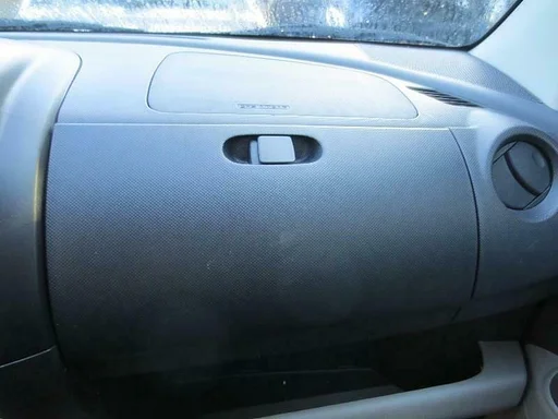 DASHBOARDKASTJE HANDSCHOENENKASTJE DAIHATSU SIRION 2