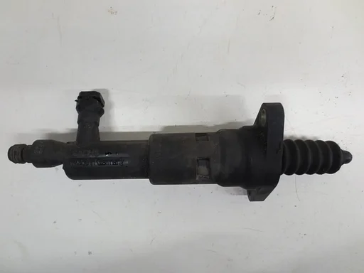 HOOFD HULP CILINDER KOPPELING HOOFDCILINDER MITSUBISHI COLT