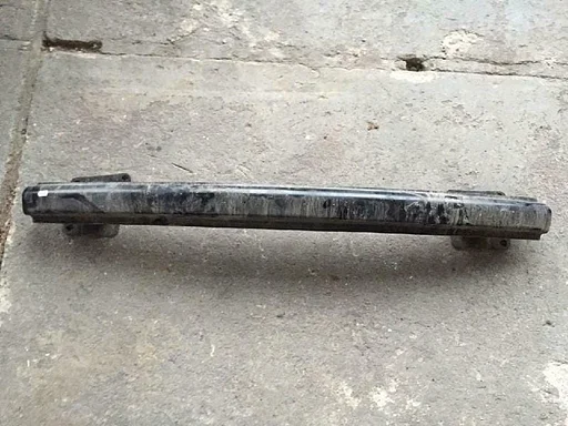 BUMPERBALK ACHTER VW POLO